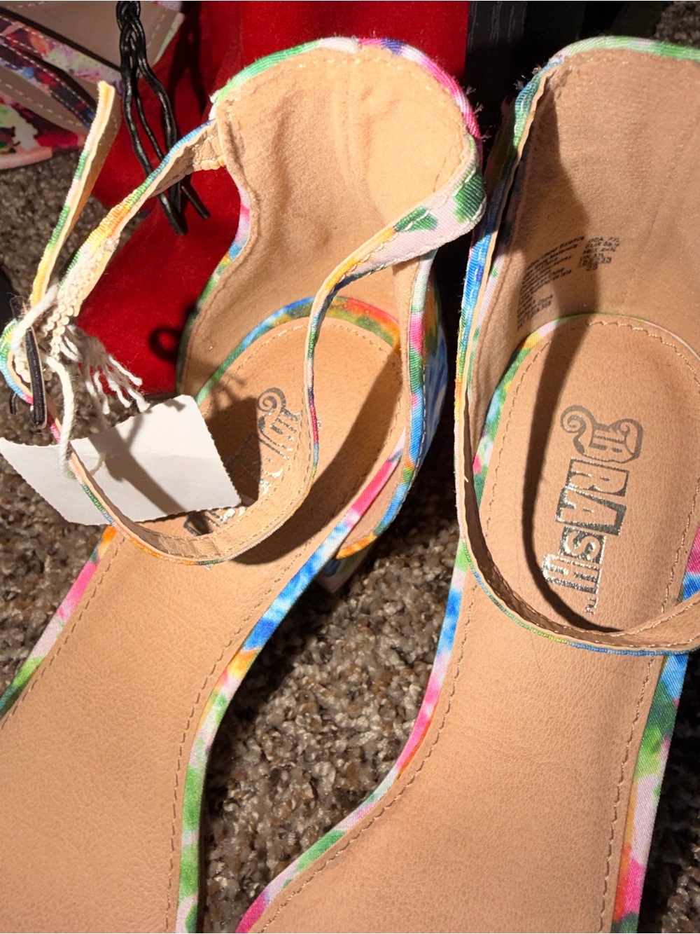 Floral Ankle-Strap Block Heel Sandals - Multicolor - Picture 3 of 5